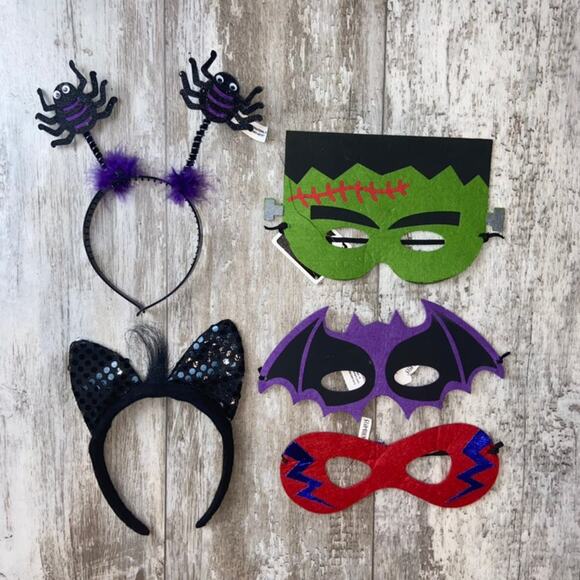 17-Piece Holidays Mix Bundlde - Picture 3 of 6